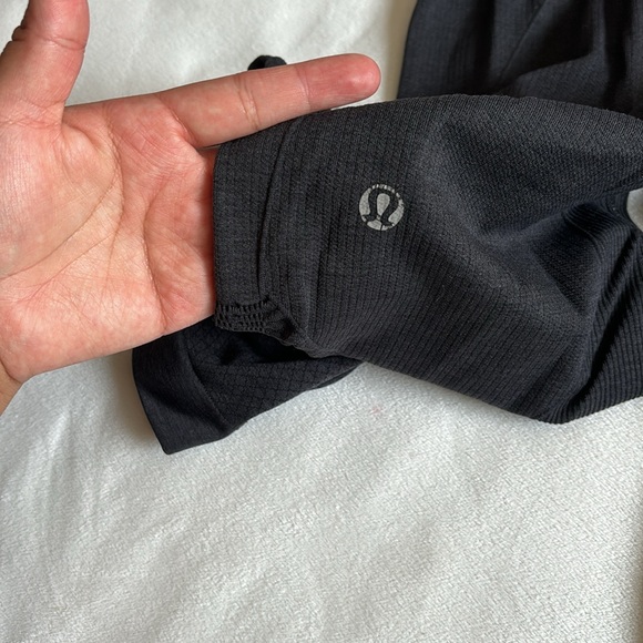 Lululemon In The Flow Crop I| - Picture 7 of 7